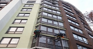 Установка крыши на балкон Крымск цена от 1034 руб. м/2.