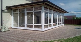 Остекление веранды Крымск, цена от 9815 руб.